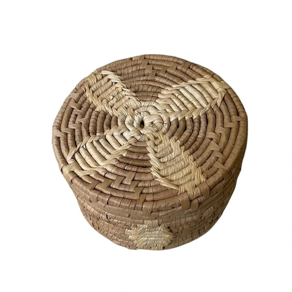 Handcrafted Brown and Tan Woven Rattan Coaster Ser